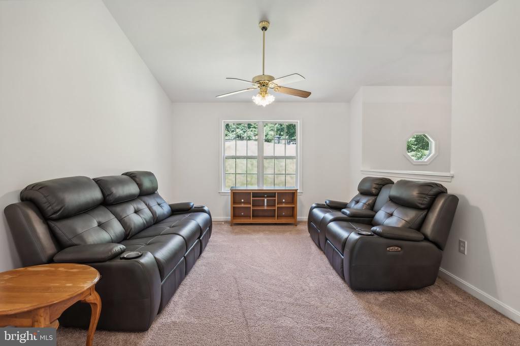64 WILLOW BRANCH PLACE