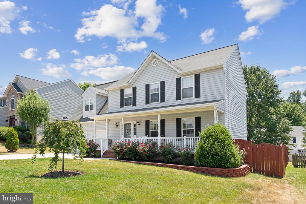16 SASSAFRAS LANE