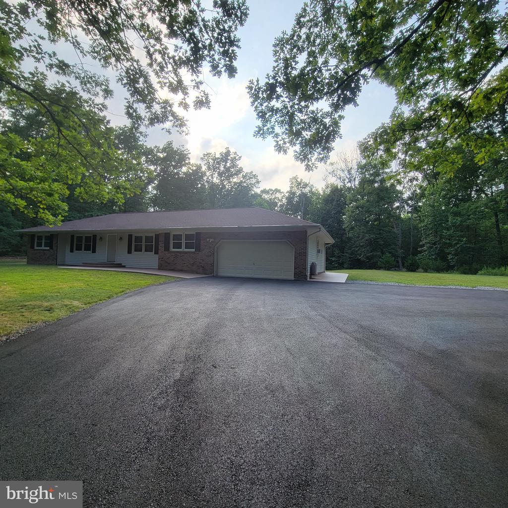 10 CARDINAL DRIVE