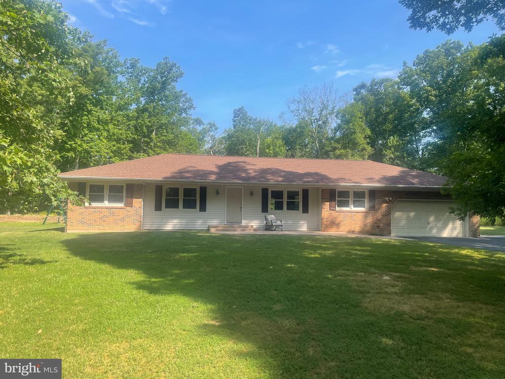 10 CARDINAL DRIVE