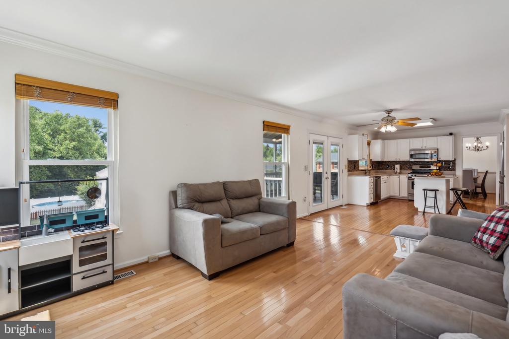 53 LIVE OAK LANE