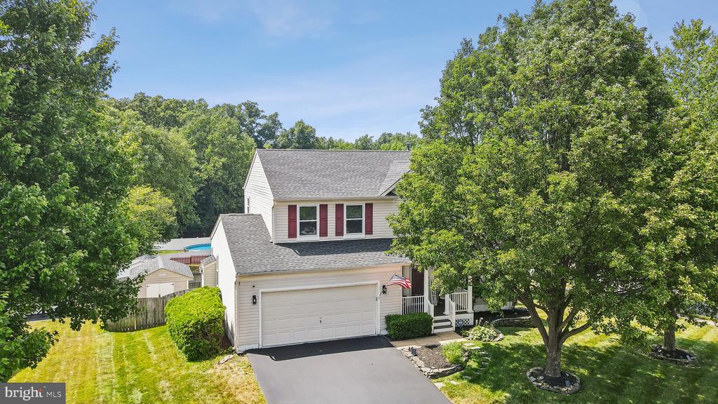53 LIVE OAK LANE