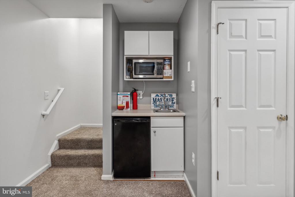 53 LIVE OAK LANE