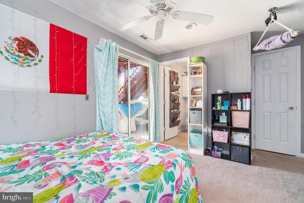 609 PINNACLE DRIVE