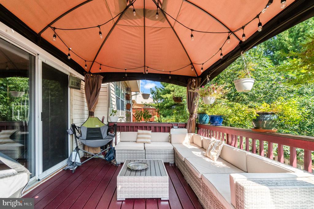 609 PINNACLE DRIVE