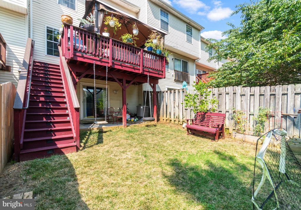 609 PINNACLE DRIVE
