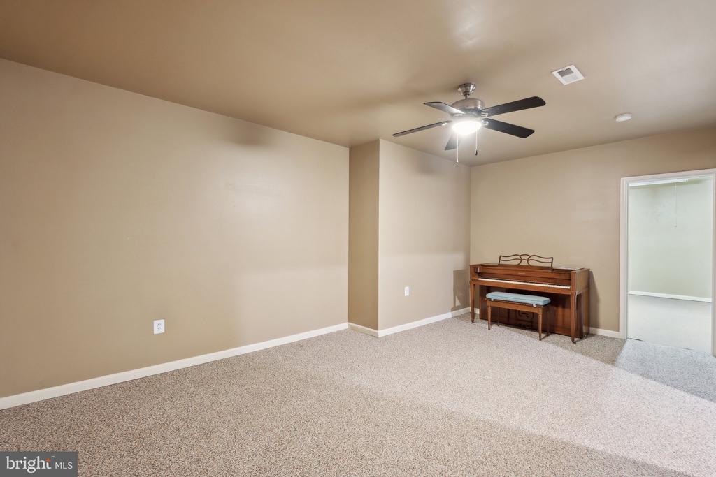 131 BRUSH EVERARD COURT