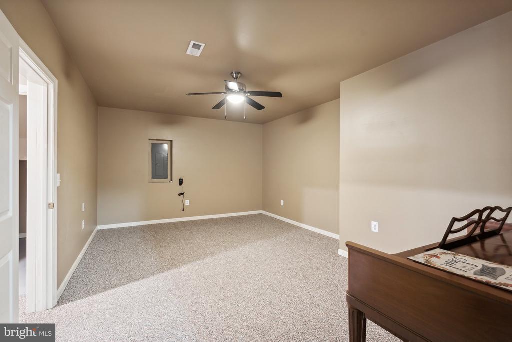 131 BRUSH EVERARD COURT