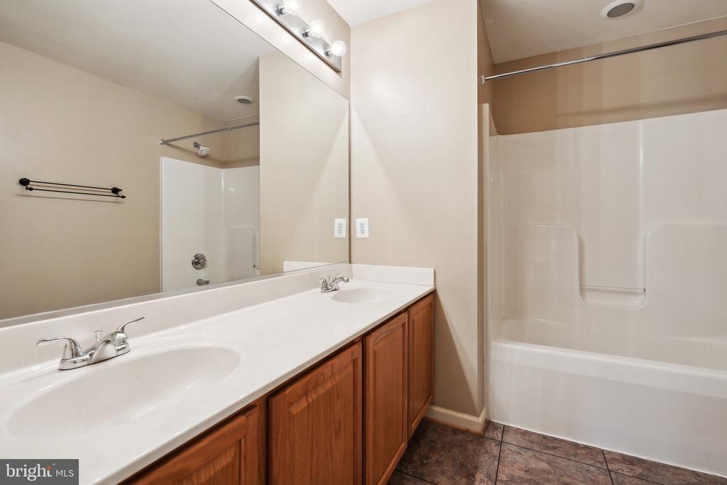 131 BRUSH EVERARD COURT