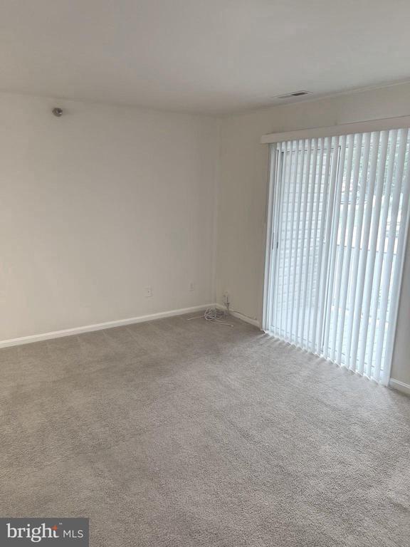 210 WILD OAK LANE 210200