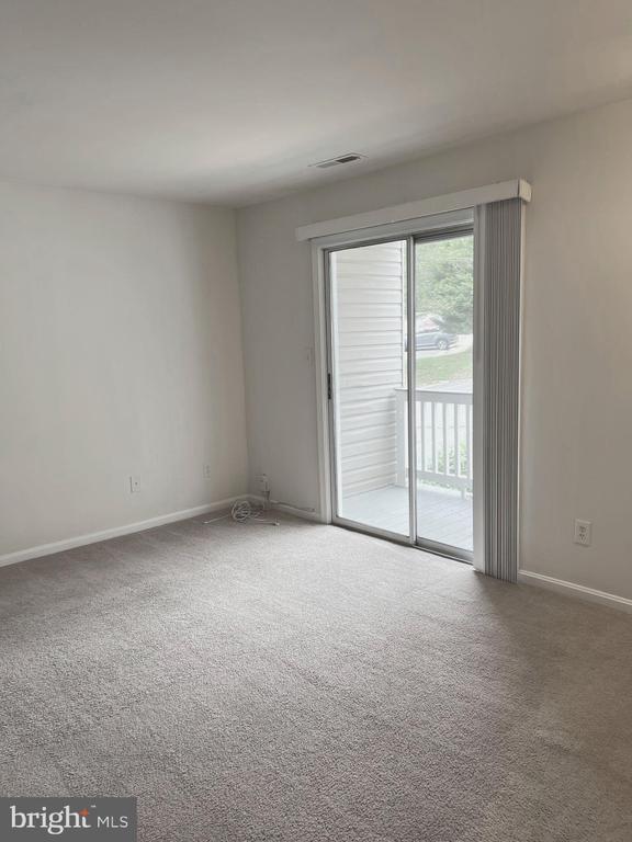 210 WILD OAK LANE 210200