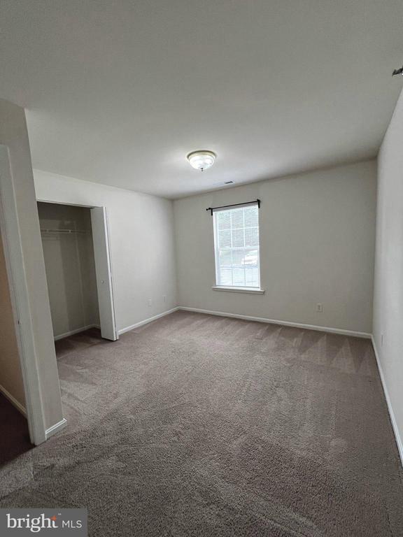 210 WILD OAK LANE 210200