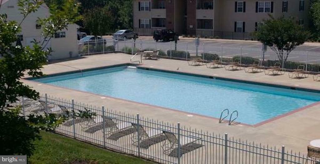 210 WILD OAK LANE 210200