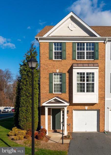 101 MACON DRIVE