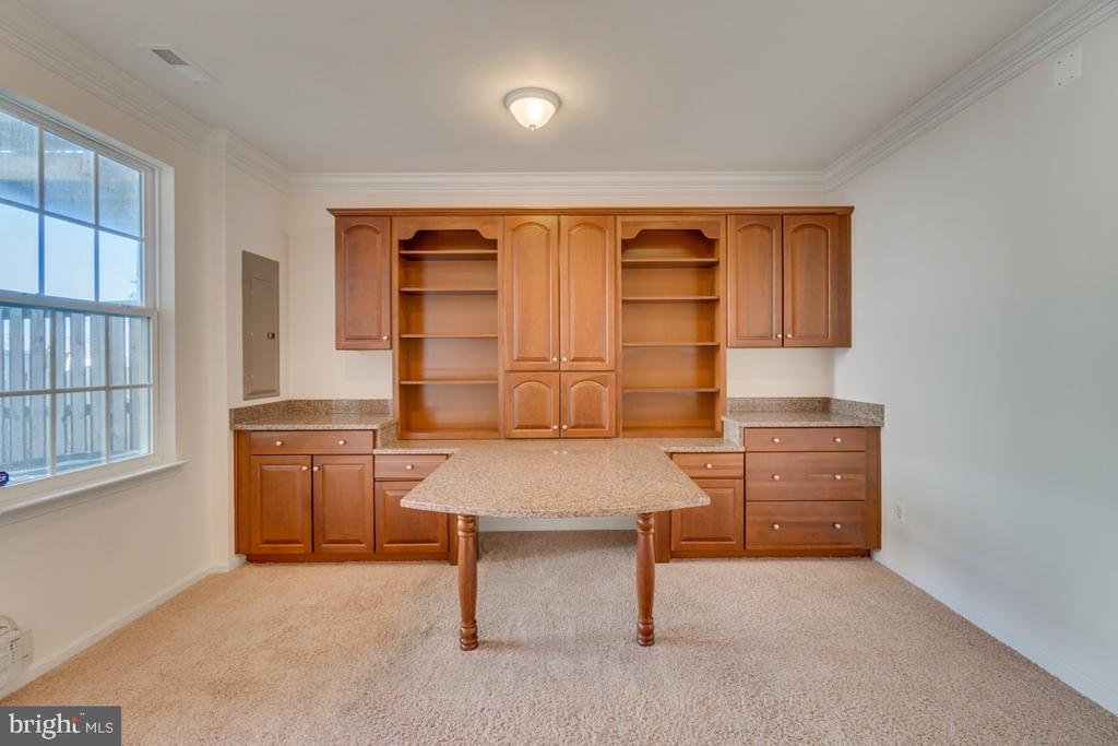 101 MACON DRIVE