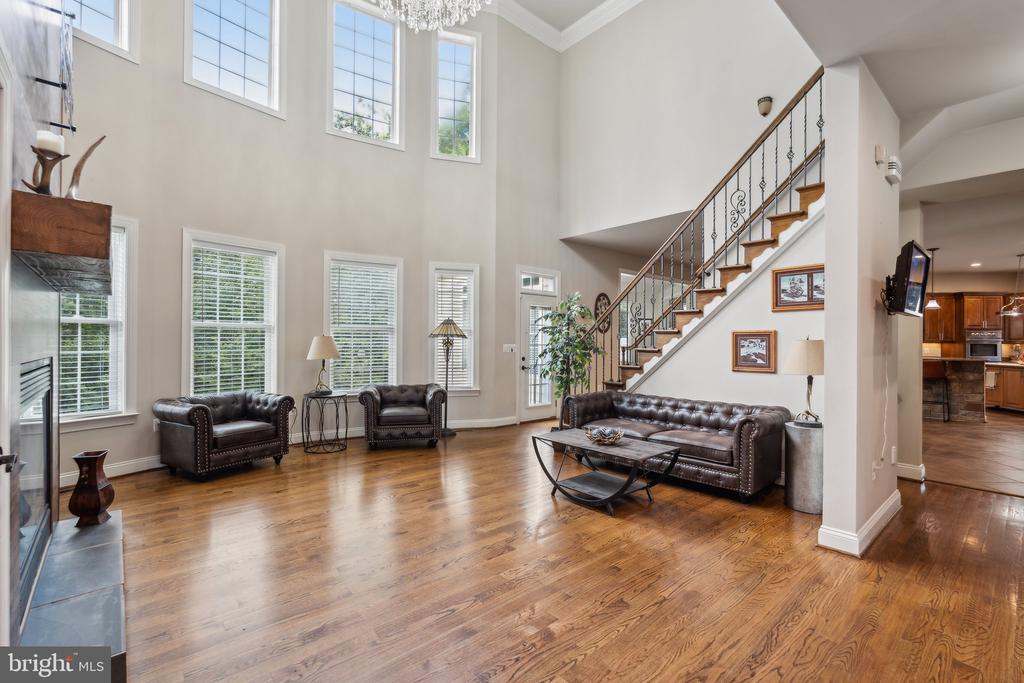 107 ESTATES DRIVE