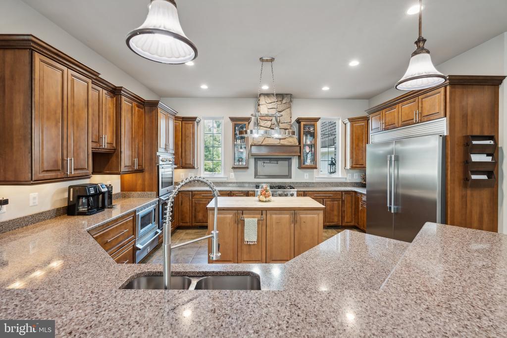 107 ESTATES DRIVE
