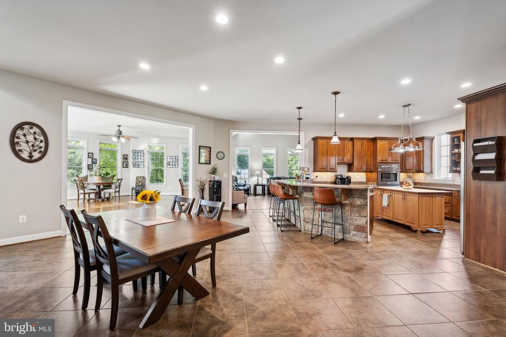 107 ESTATES DRIVE