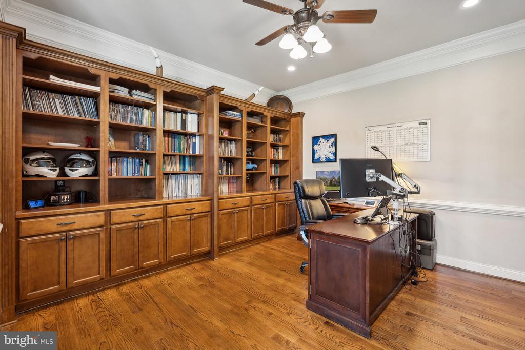107 ESTATES DRIVE