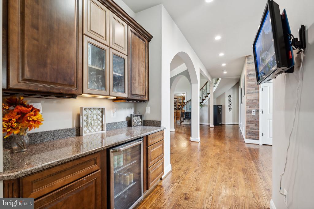 107 ESTATES DRIVE
