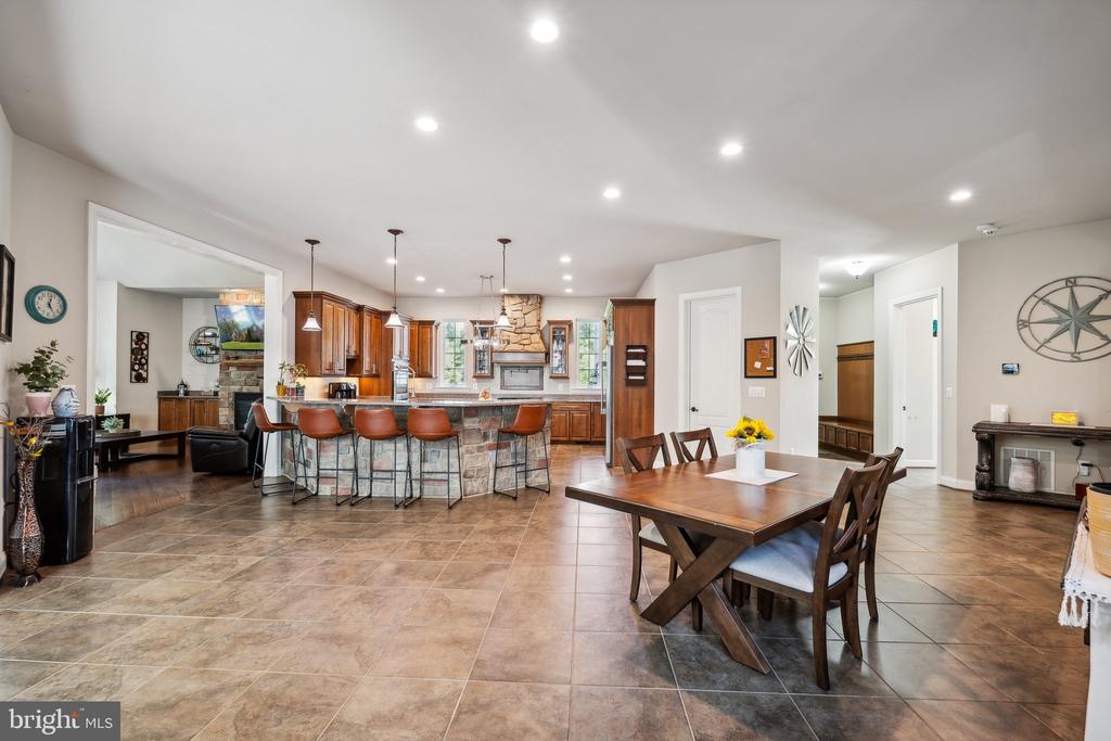 107 ESTATES DRIVE