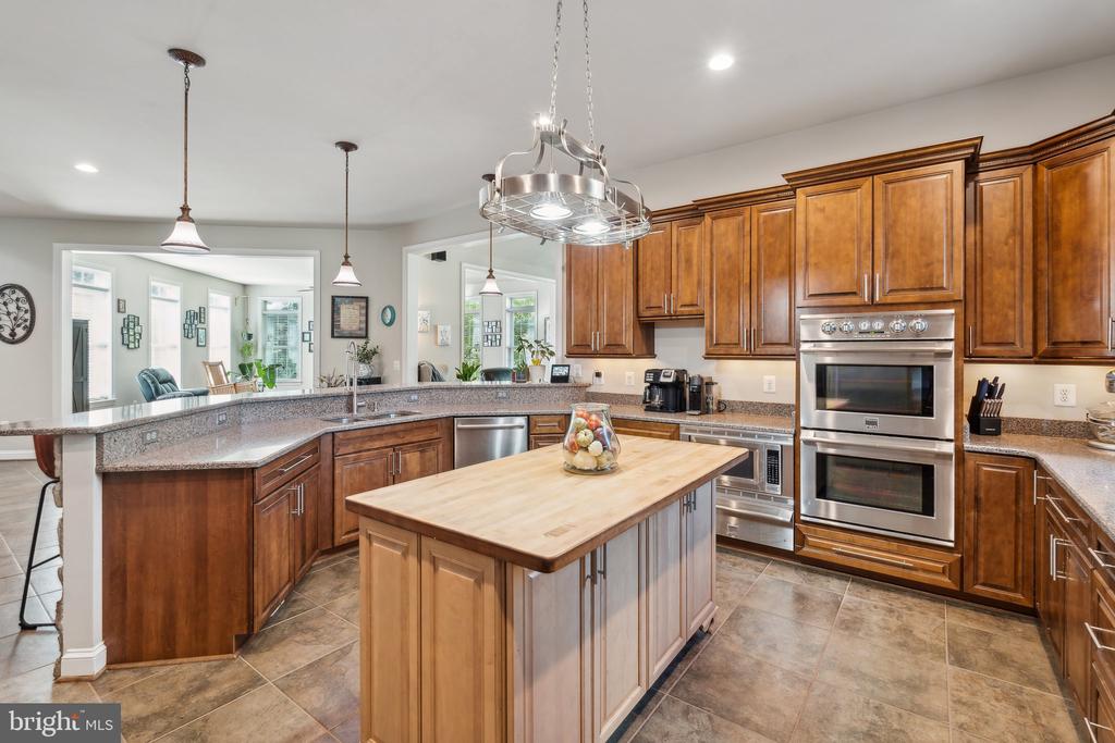 107 ESTATES DRIVE