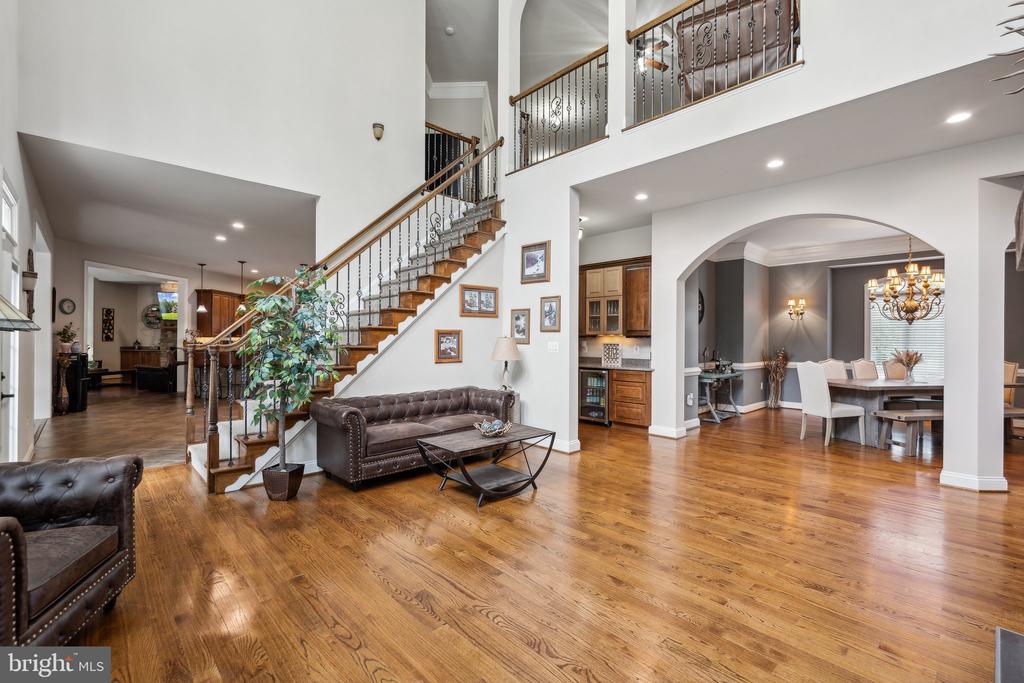 107 ESTATES DRIVE