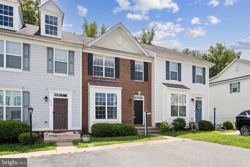 116 MACON DRIVE