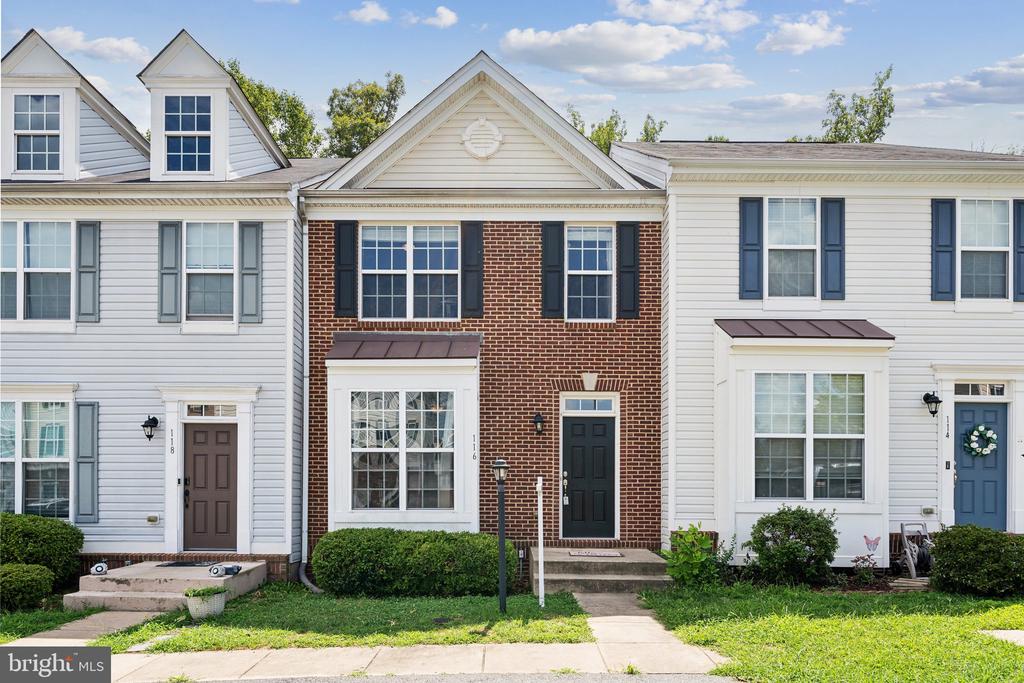 116 MACON DRIVE