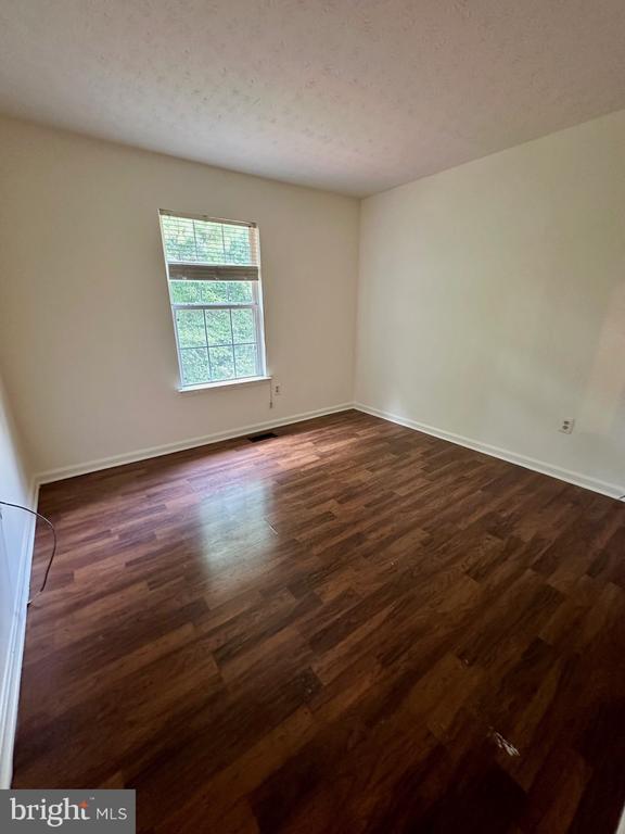 215 PARK BROOK COURT