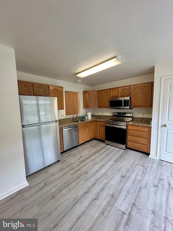 215 PARK BROOK COURT