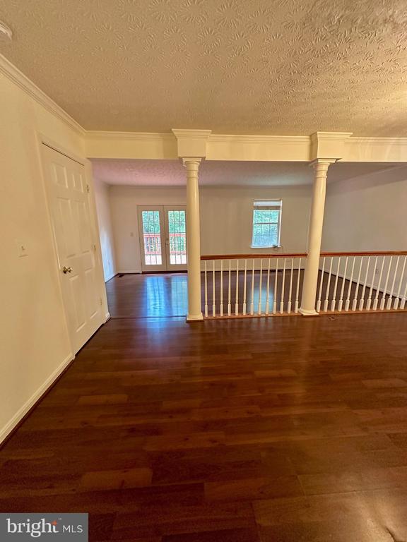 215 PARK BROOK COURT