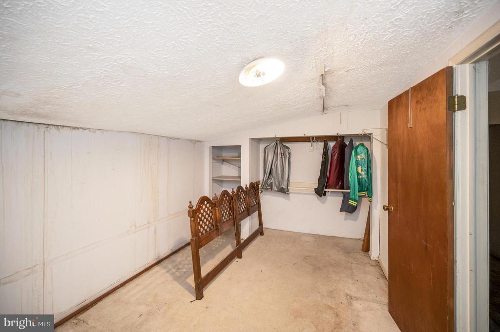 409 WOOD LANDING ROAD