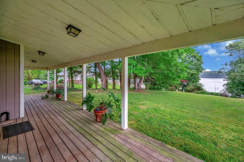 409 WOOD LANDING ROAD