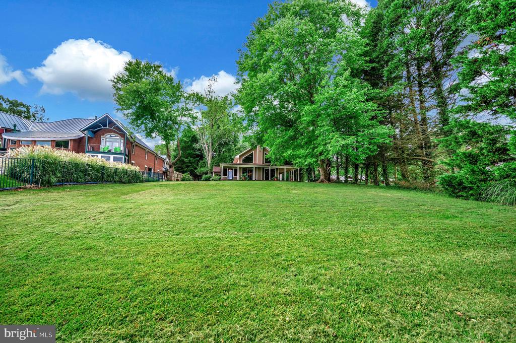 409 WOOD LANDING ROAD
