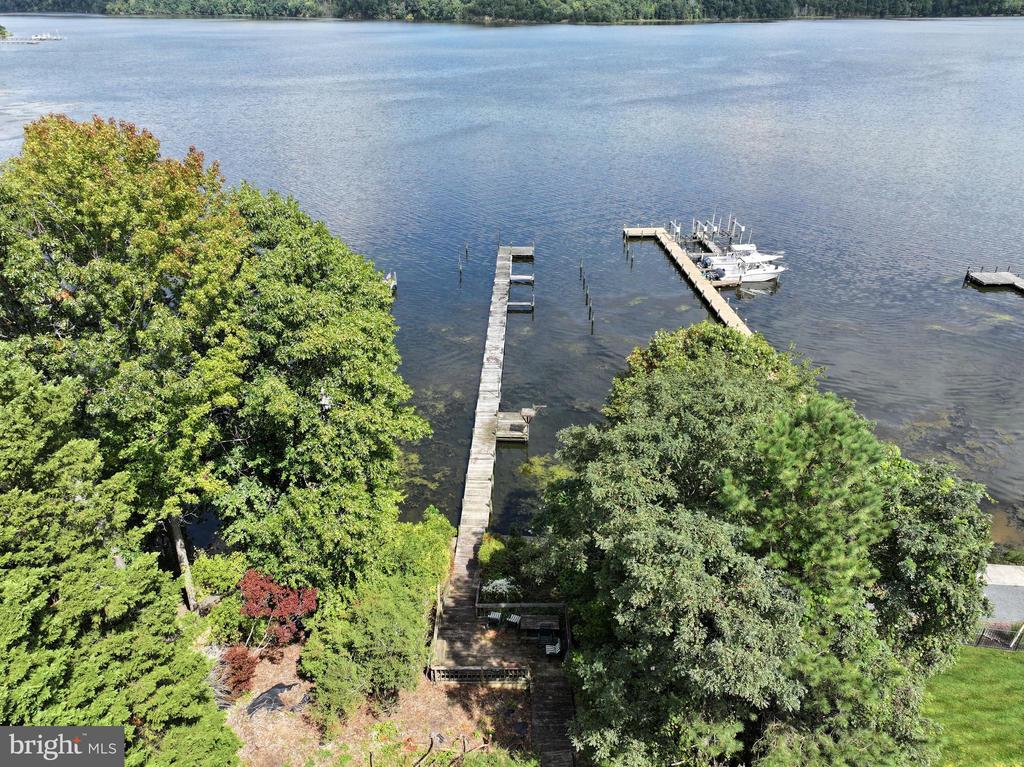409 WOOD LANDING ROAD