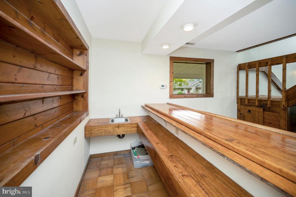 409 WOOD LANDING ROAD
