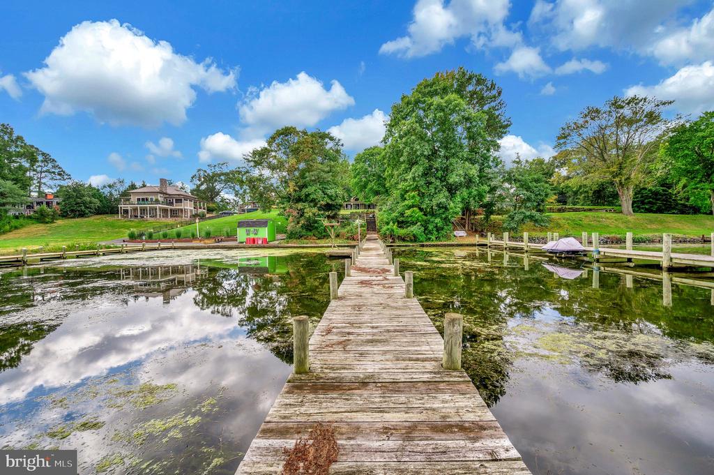 409 WOOD LANDING ROAD