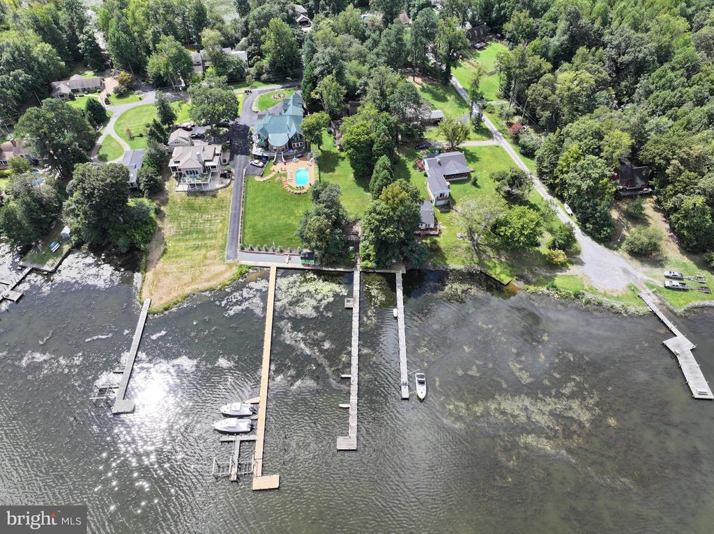 409 WOOD LANDING ROAD