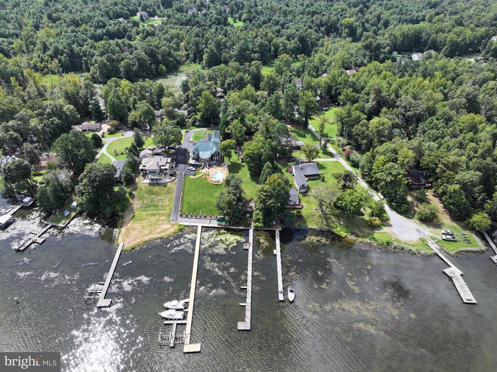 409 WOOD LANDING ROAD