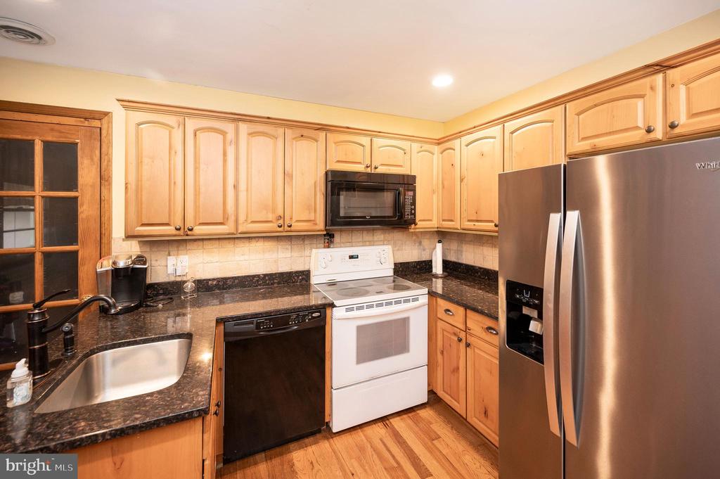 409 WOOD LANDING ROAD