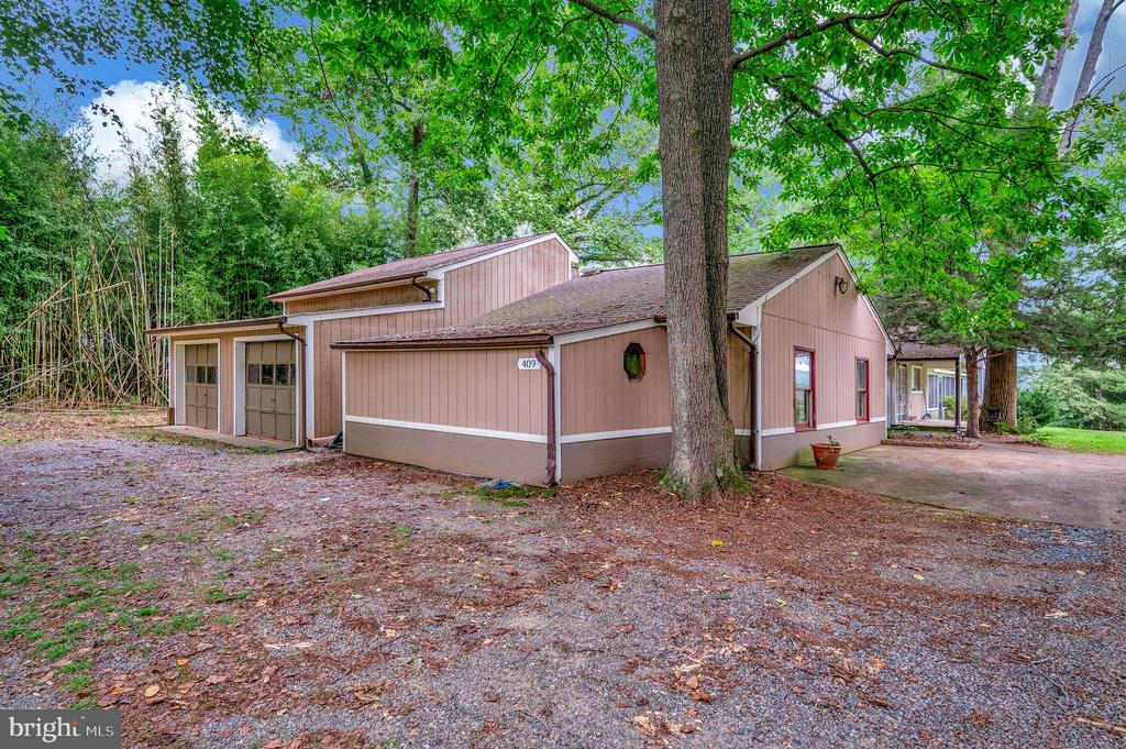409 WOOD LANDING ROAD