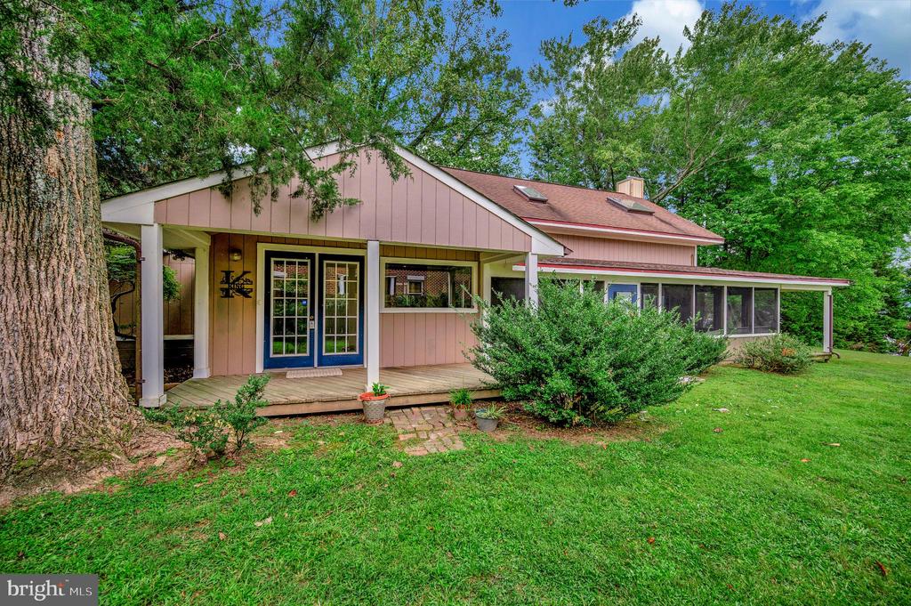 409 WOOD LANDING ROAD