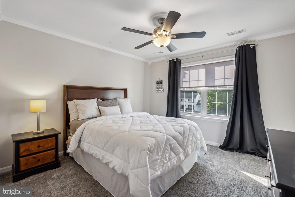 15 BURNINGBUSH COURT