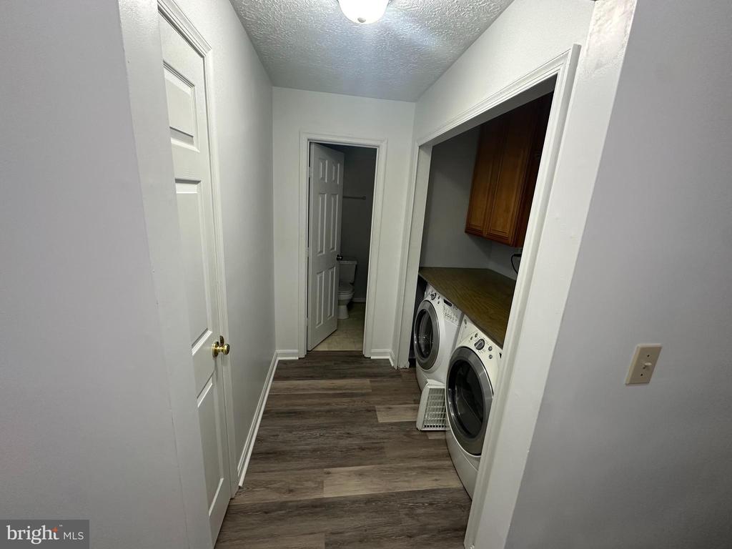 205 STERLING COURT