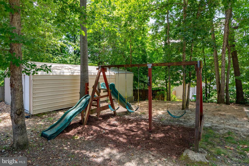 10 YUCCA DRIVE