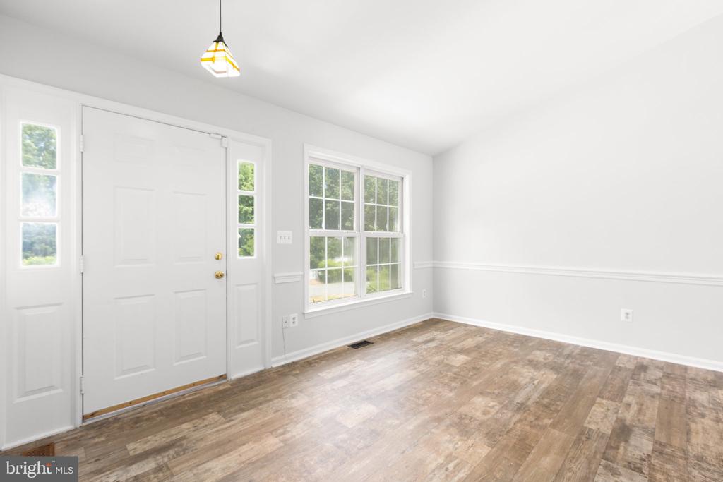 10 YUCCA DRIVE