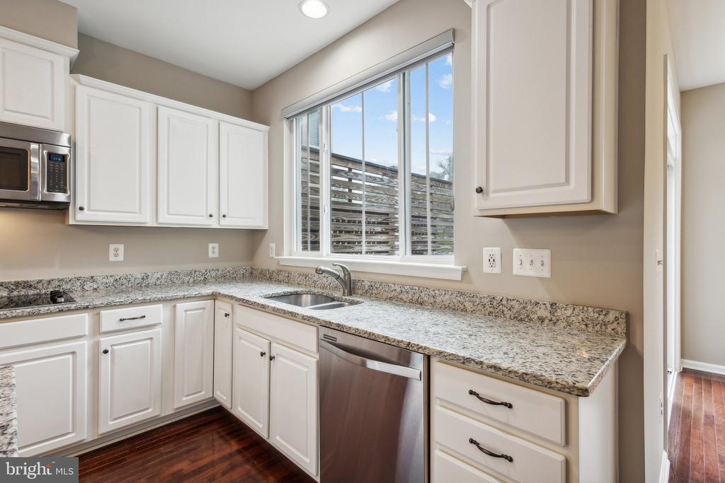 39 SHEPHERDS HOOK WAY