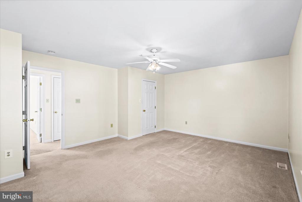 17 MYERS DRIVE