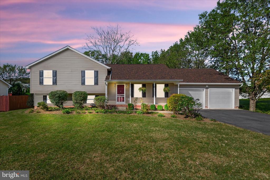 17 MYERS DRIVE